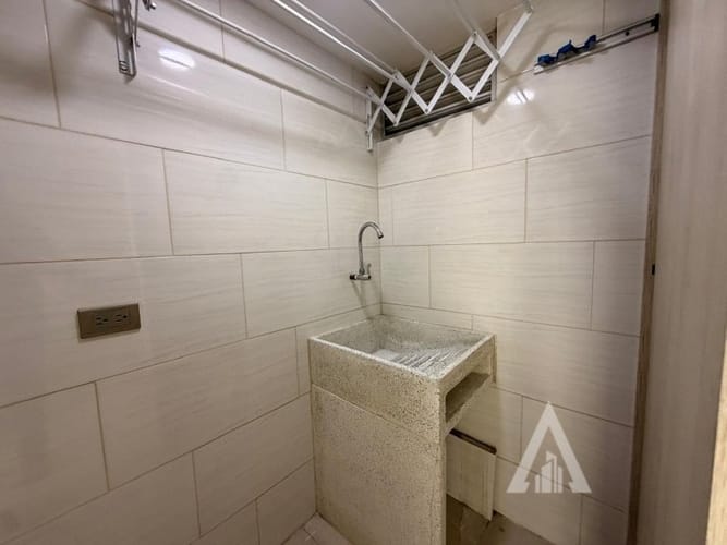 Apartamento de 3 alcobas en arriendo en Calasanz, Medellín, 60 m² · foto 11 de 11