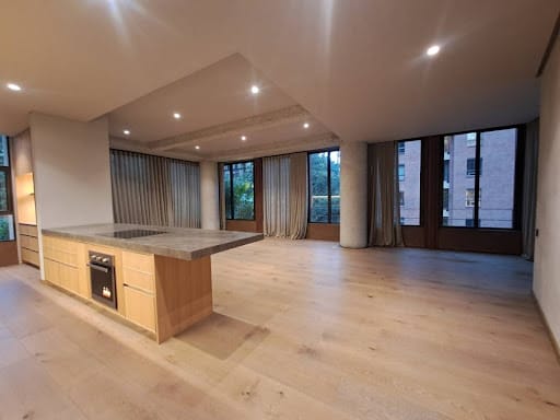 Apartamento de 2 alcobas en arriendo en Las Lomas No.1, Medellín, 190 m² · foto 6 de 24