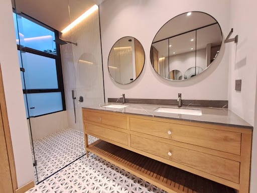 Apartamento de 2 alcobas en arriendo en Las Lomas No.1, Medellín, 190 m² · foto 22 de 24