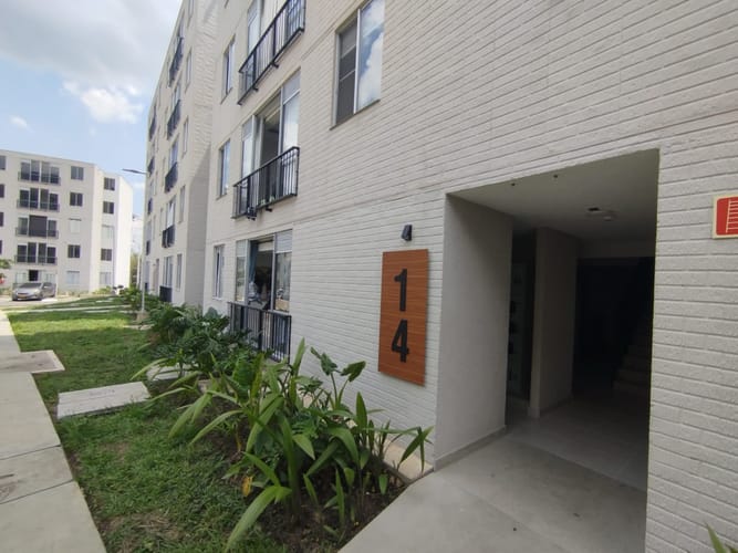 Apartamento de 2 alcobas en arriendo en Zona Industrial, Yumbo, 47 m² · foto 3 de 24
