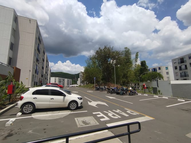 Apartamento de 2 alcobas en arriendo en Zona Industrial, Yumbo, 47 m² · foto 21 de 24