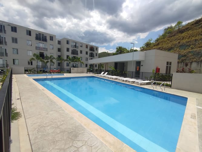 Apartamento de 2 alcobas en arriendo en Zona Industrial, Yumbo, 47 m² · foto 23 de 24