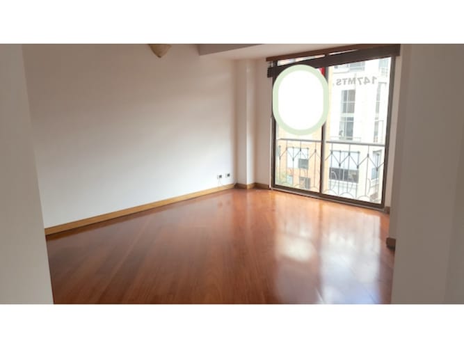Apartamento de 3 alcobas en venta en Chico Norte, Bogotá, 147 m² · foto 5 de 24