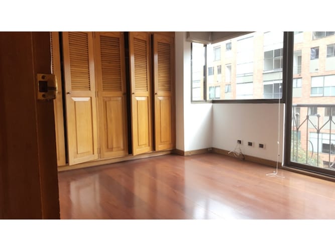 Apartamento de 3 alcobas en venta en Chico Norte, Bogotá, 147 m² · foto 13 de 24