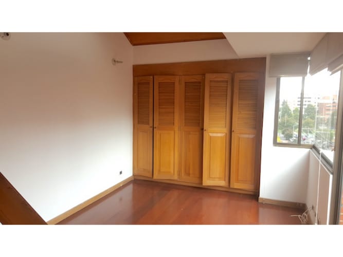 Apartamento de 3 alcobas en venta en Chico Norte, Bogotá, 147 m² · foto 14 de 24