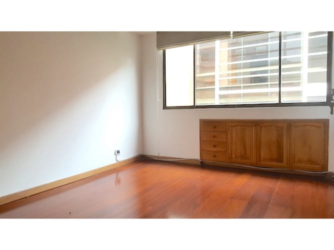 Apartamento de 3 alcobas en venta en Chico Norte, Bogotá, 147 m² · foto 16 de 24