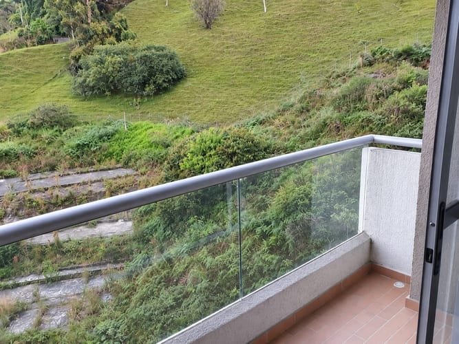 Apartamento de 3 alcobas en venta en La Cuenca, Envigado, 64 m² · foto 9 de 12
