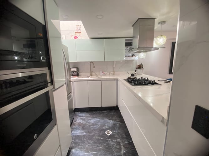 Casa de 4 alcobas en venta en Niza Norte, Bogotá, 106 m² · foto 2 de 11