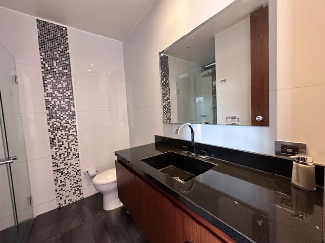 Casa de 5 alcobas en arriendo en San Jose De Bavaria, Bogotá, 450 m² · foto 10 de 24