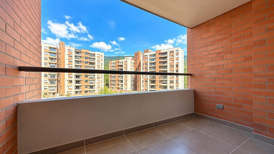 Apartamento de 3 alcobas en venta en El Chingui, Envigado, 78 m² · foto 10 de 11