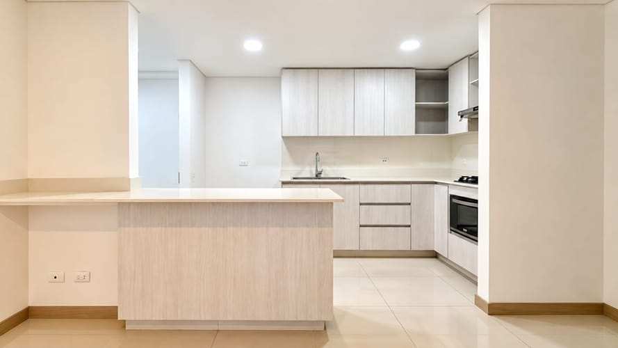 Apartamento de 3 alcobas en venta en El Chingui, Envigado, 78 m² · foto 2 de 11