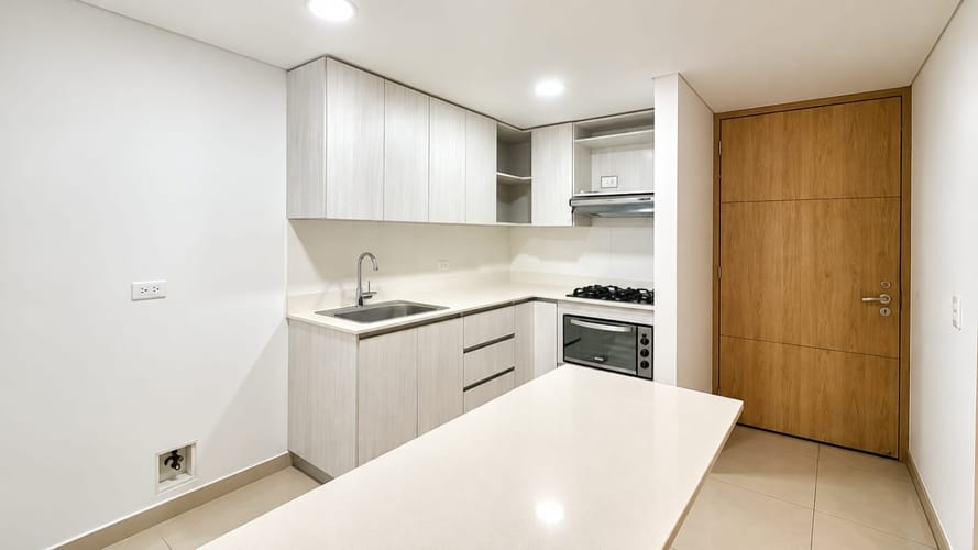 Apartamento de 3 alcobas en venta en El Chingui, Envigado, 78 m² · foto 3 de 11
