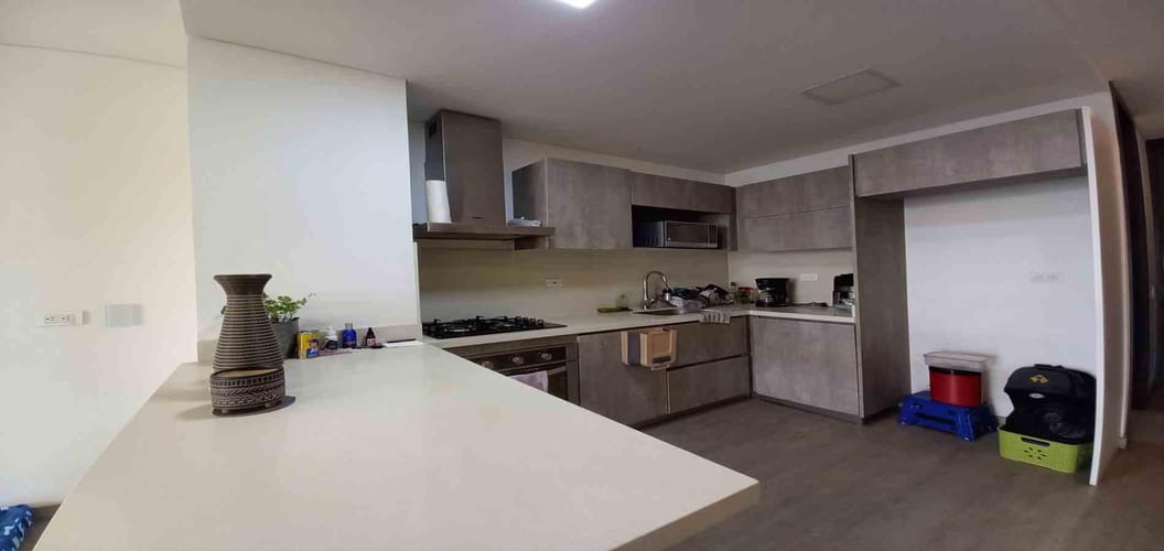 Apartamento de 2 alcobas en arriendo en San Jose Sur, Pereira, 89 m² · foto 4 de 15