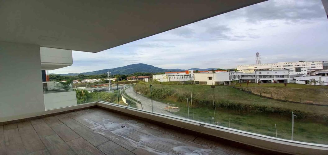 Apartamento de 2 alcobas en arriendo en San Jose Sur, Pereira, 89 m² · foto 6 de 15