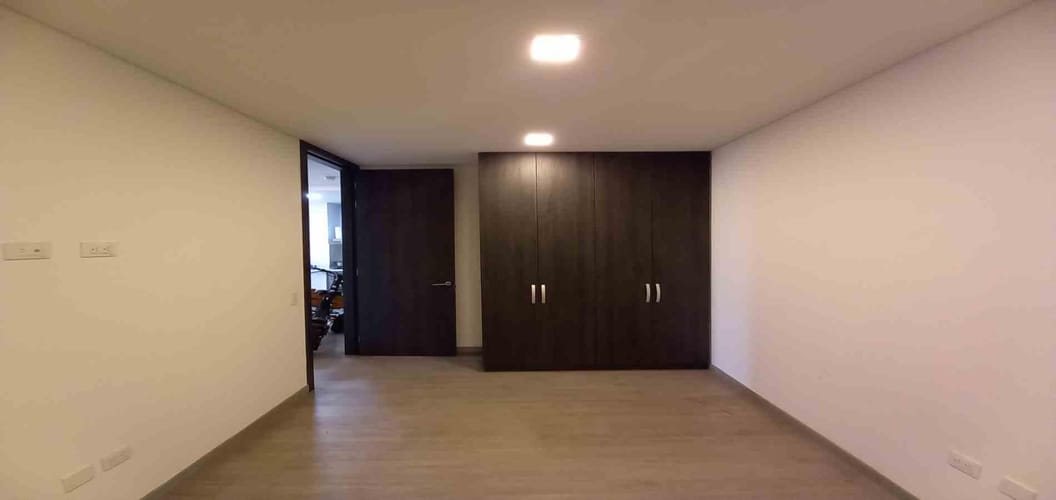 Apartamento de 2 alcobas en arriendo en San Jose Sur, Pereira, 89 m² · foto 9 de 15