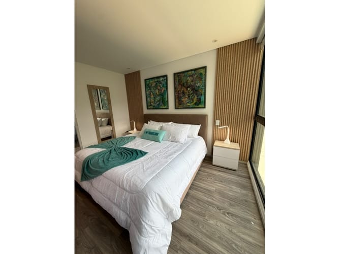 Apartamento de 3 alcobas en arriendo en Milla De Oro, Medellín, 180 m² · foto 8 de 16
