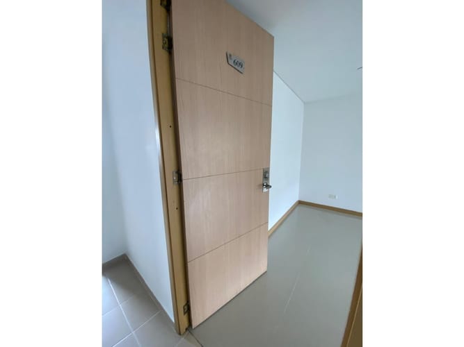 Apartamento de 3 alcobas en arriendo en Milla De Oro, Medellín, 180 m² · foto 12 de 16