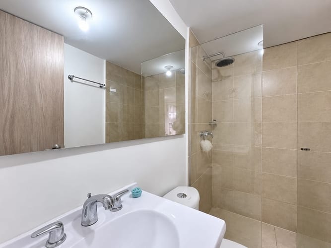 Apartamento de 3 alcobas en venta en La Cuenca, Envigado, 67 m² · foto 5 de 12