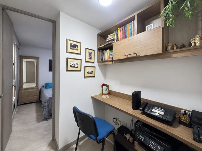 Apartamento de 3 alcobas en venta en La Cuenca, Envigado, 64 m² · foto 3 de 12