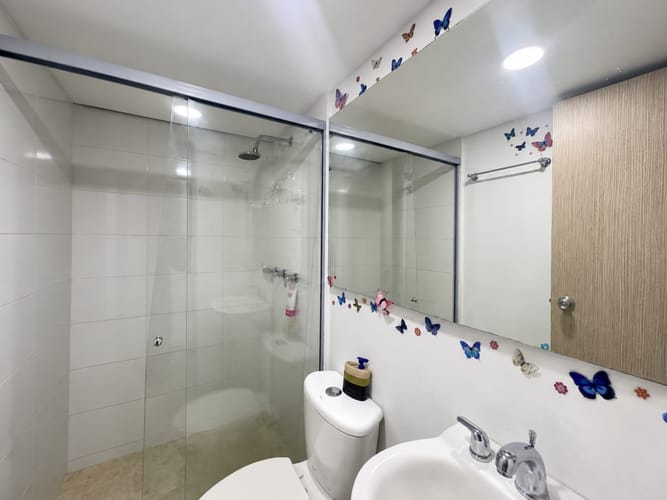 Apartamento de 3 alcobas en venta en La Cuenca, Envigado, 64 m² · foto 10 de 12