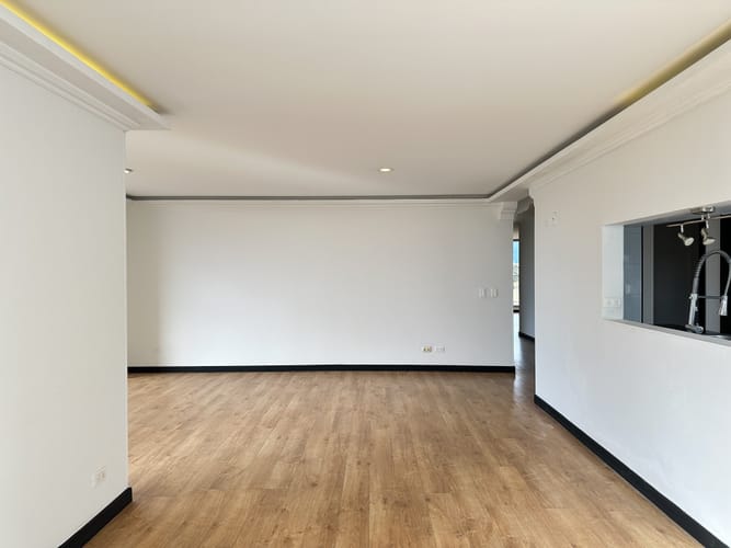 Apartamento de 3 alcobas en arriendo en Lagos De Cordoba, Bogotá, 176 m² · foto 7 de 24