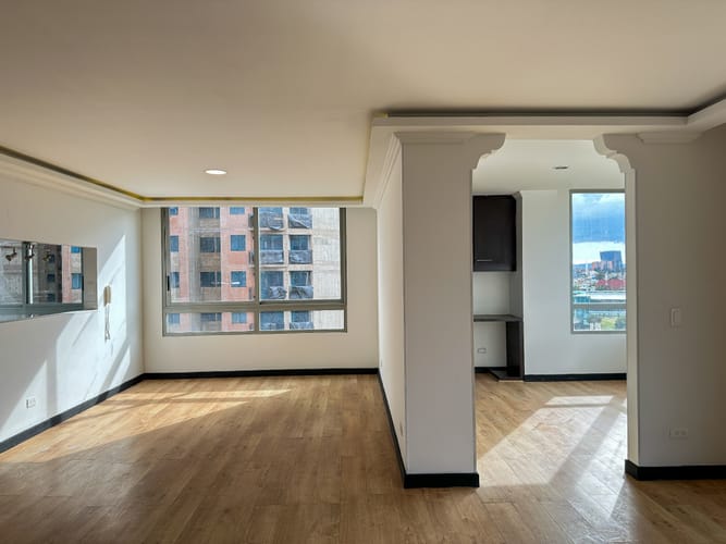 Apartamento de 3 alcobas en arriendo en Lagos De Cordoba, Bogotá, 176 m² · foto 6 de 24
