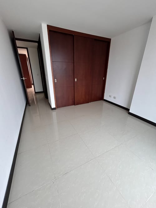Apartamento de 4 alcobas en arriendo en San Joaquín, Medellín, 82 m² · foto 11 de 19