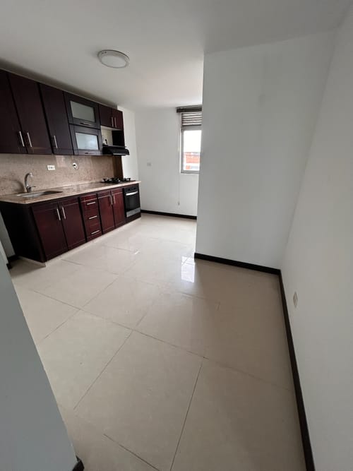 Apartamento de 4 alcobas en arriendo en San Joaquín, Medellín, 82 m² · foto 14 de 19