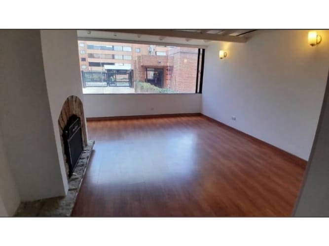 Apartamento de 3 alcobas en venta en Santa Barbara, Bogotá, 136 m² · foto 17 de 24