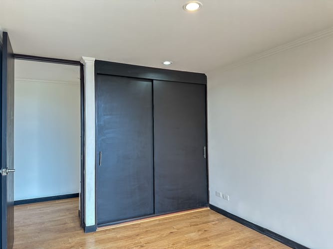 Apartamento de 3 alcobas en arriendo en Lagos De Cordoba, Bogotá, 176 m² · foto 20 de 24