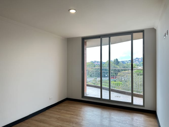 Apartamento de 3 alcobas en arriendo en Lagos De Cordoba, Bogotá, 176 m² · foto 19 de 24