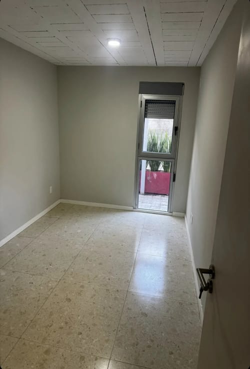 Exclusivo apartamento a estrenar en alquiler, 2 dormitorios en planta baja, estratégicamente ubicado en Carlos María Ramírez y Camambú, La Teja. · Foto 4