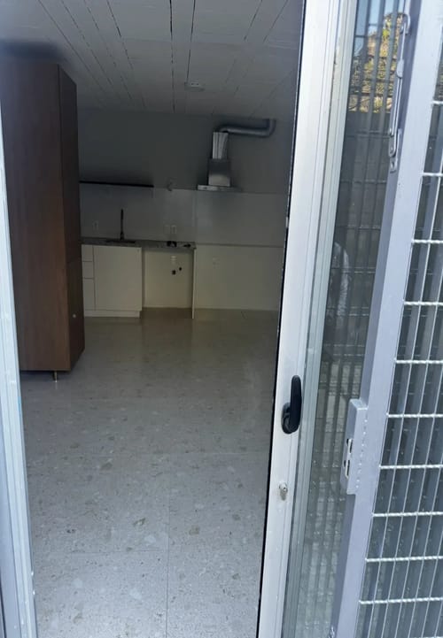 Exclusivo apartamento a estrenar en alquiler, 2 dormitorios en planta baja, estratégicamente ubicado en Carlos María Ramírez y Camambú, La Teja. · Foto 6