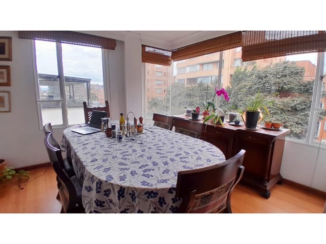 Apartamento de 2 alcobas en venta en El Retiro, Bogotá, 110 m² · foto 3 de 20