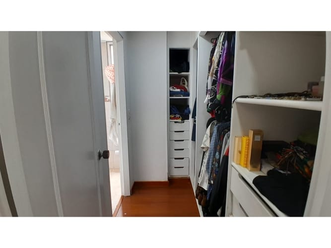 Apartamento de 2 alcobas en venta en El Retiro, Bogotá, 110 m² · foto 18 de 20