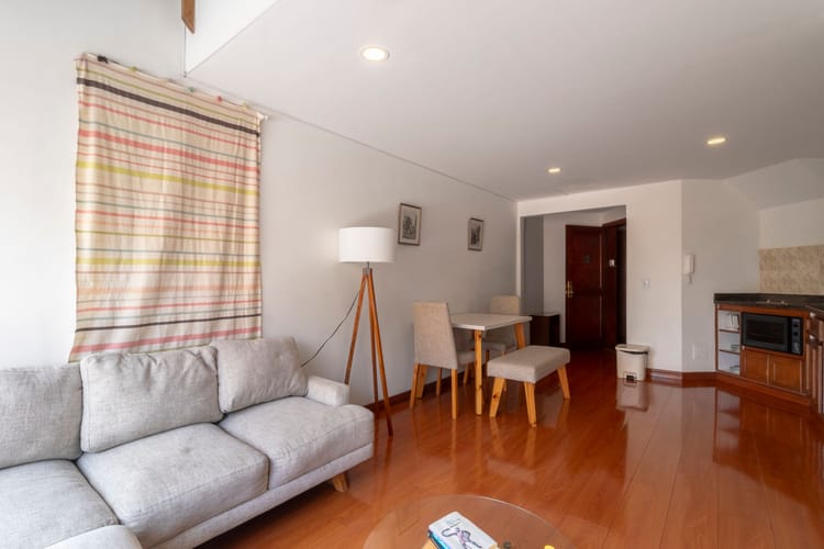 Apartamento de 1 alcoba en venta en Chicó Reservado, Bogotá, 61 m² · foto 4 de 19