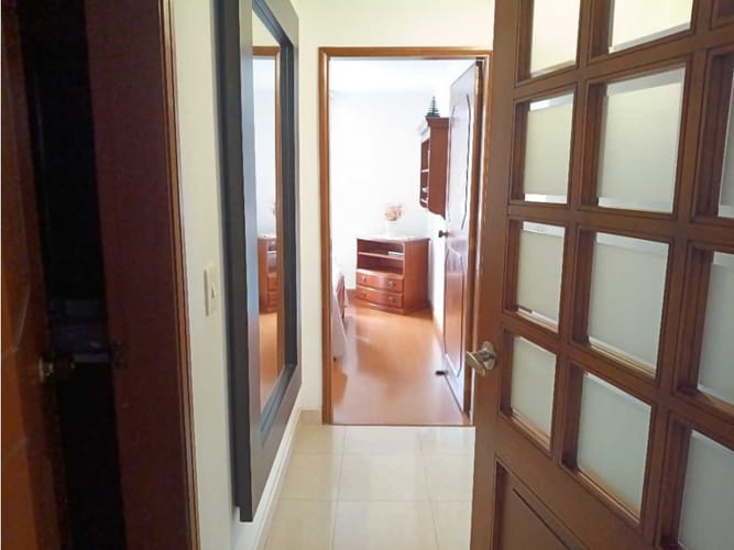 Apartamento de 3 alcobas en venta en Cedritos, Bogotá, 89 m² · foto 4 de 15