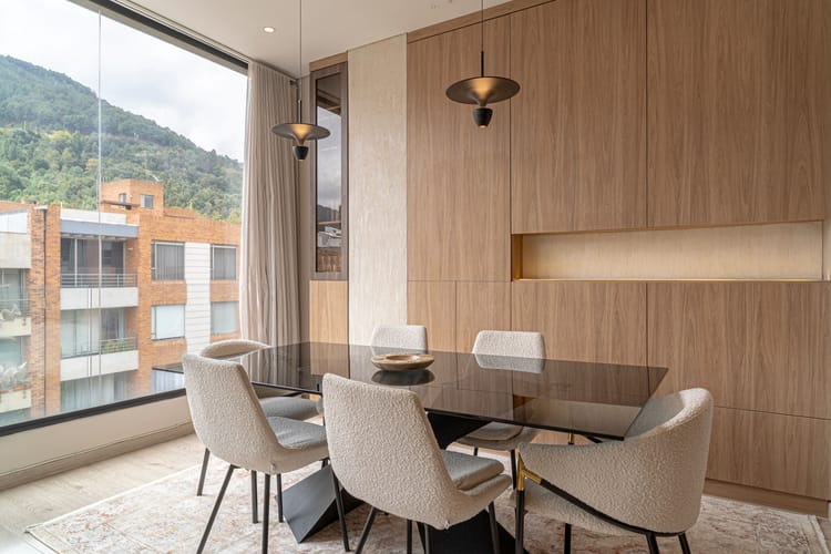Apartamento de 3 alcobas en arriendo en Chicó Reservado, Bogotá, 187 m² · foto 9 de 24