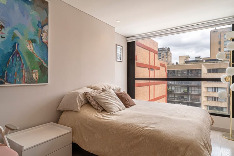 Apartamento de 3 alcobas en arriendo en Chicó Reservado, Bogotá, 187 m² · foto 16 de 24