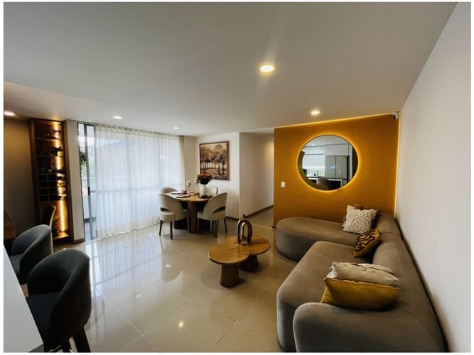 Apartamento de 3 alcobas en venta en Camino Verde, Envigado, 89 m² · foto 4 de 14