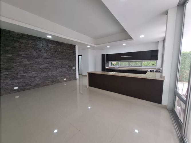 Casa de 3 alcobas en venta en La Morada, Jamundí, 320 m² · foto 8 de 24