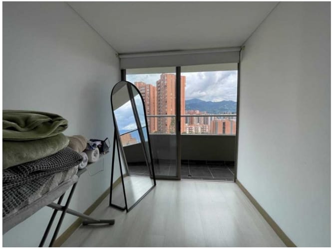 Apartamento de 2 alcobas en venta en Loma Del Esmeraldal, Medellín, 88 m² · foto 9 de 12
