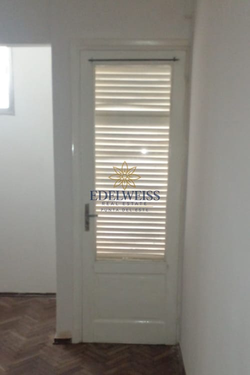 Alquiler en Aguada | Amplio apartamento de 1 dormitorio con patio exclusivo - Sin gastos comunes · Photo 7