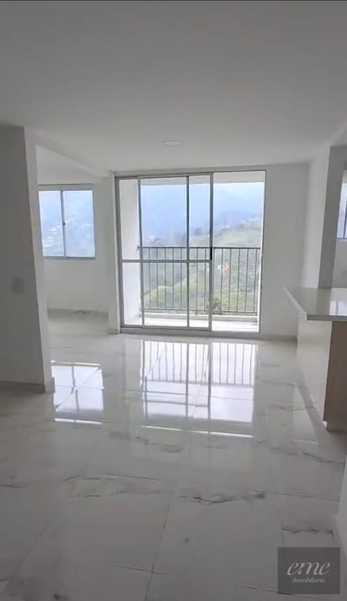 Apartamento de 2 alcobas en arriendo en Calle Larga, Sabaneta, 54 m² · foto 15 de 17