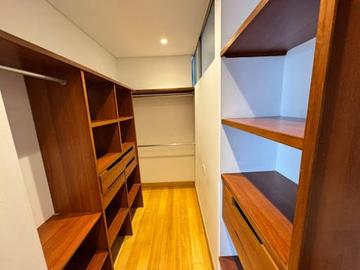 Apartamento de 2 alcobas en arriendo en El Tesoro, Medellín, 110 m² · foto 11 de 20