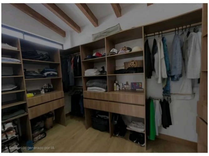 Casa de 3 alcobas en venta en Llano Grande, Rionegro, 210 m² · foto 15 de 17