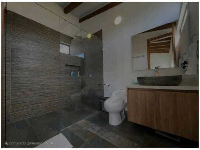 Casa de 3 alcobas en venta en Llano Grande, Rionegro, 210 m² · foto 16 de 17