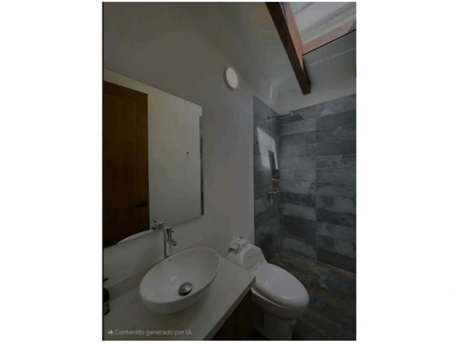 Casa de 3 alcobas en venta en Llano Grande, Rionegro, 210 m² · foto 17 de 17
