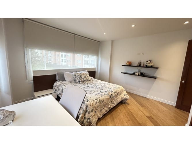 Casa de 4 alcobas en venta en El Estadio, Chía, 300 m² · foto 13 de 24