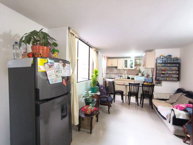Apartamento de 2 alcobas en venta en Villa Gladys, Bogotá, 43 m² · foto 3 de 15